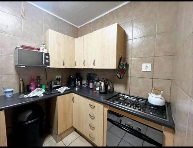 2 BEDROOM APARTMENT FOR SALE IN RAVENSKLIP